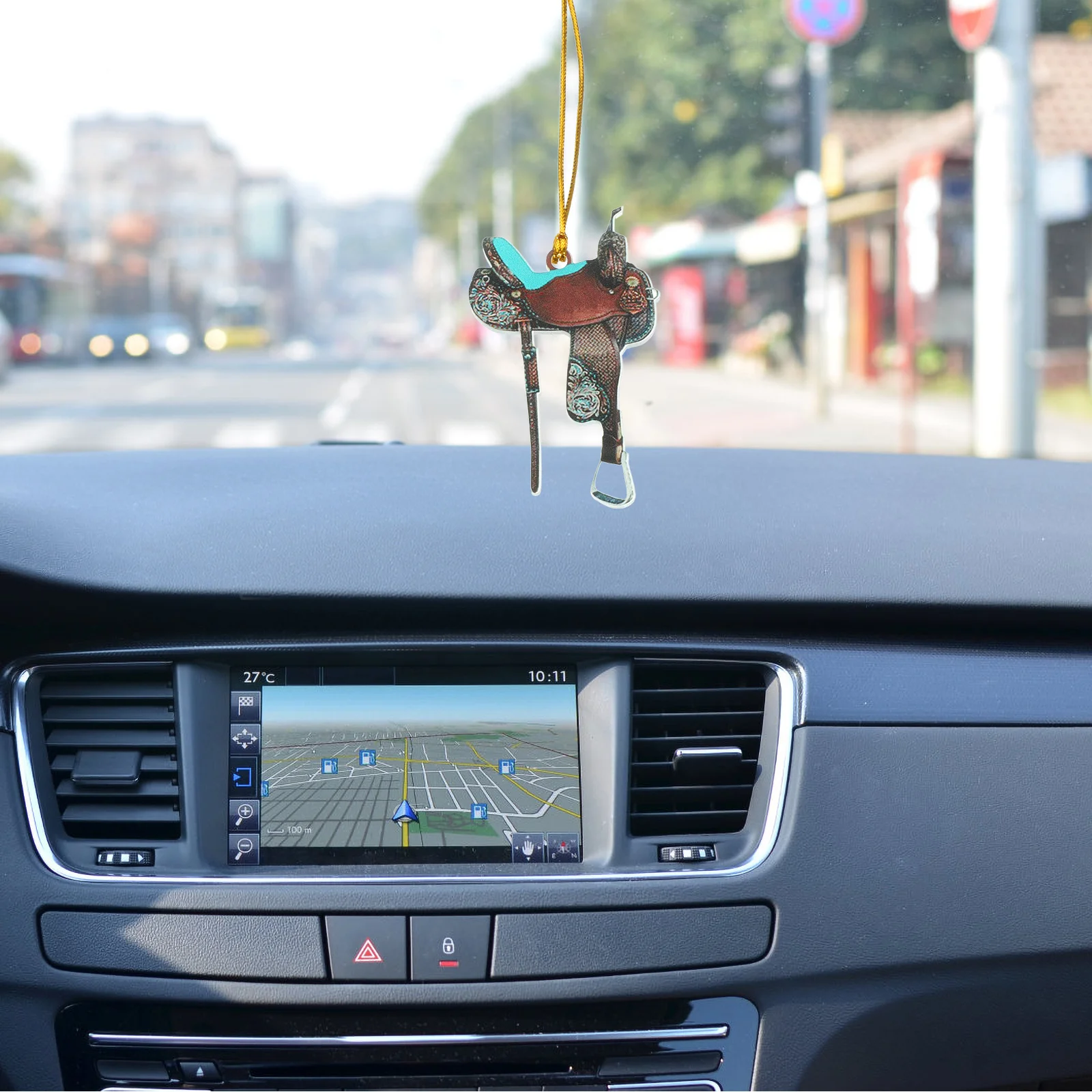 

2Pcs Car Rearview Mirror Hanging Horse Saddle Ornament Western Style Car Interior Decor Accessories Western Saddle Ornament