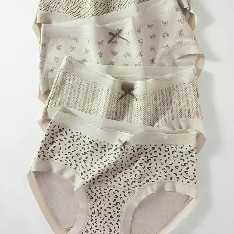 

Женское нижнее белье с бактериостатической удлиненной промежностью класса 10А, удобные и дышащие треугольные короткие модели со средней талией, новые модели