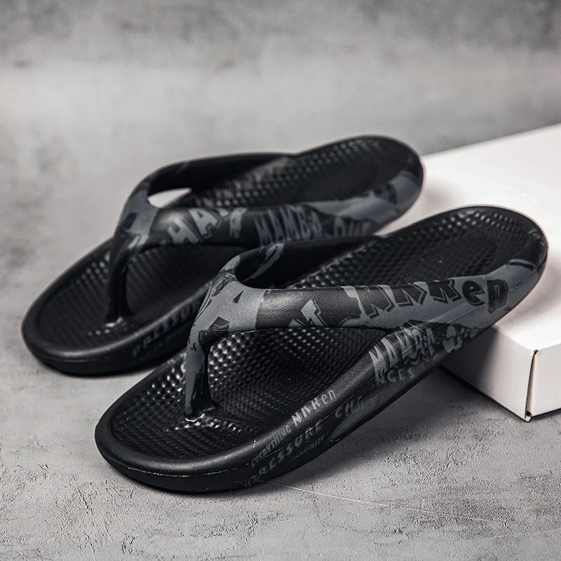 

Новинка 2023 года, летние мужские противоскользящие шлепанцы из ЭВА, пляжные тапочки на мягкой подошве с открытым носком, прочные удобные повседневные уличные шлепанцы