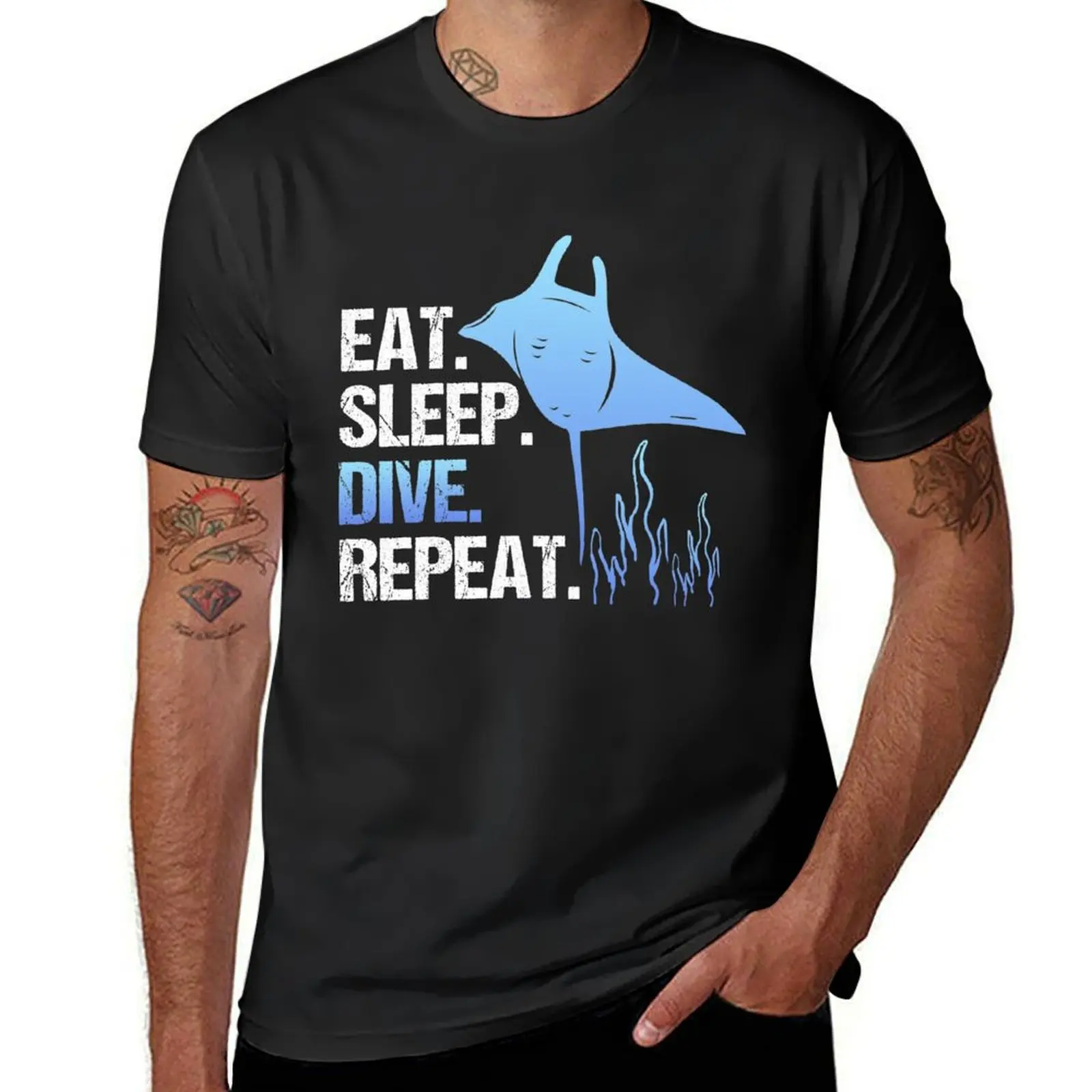 

Eat sleep dive repeat T-Shirt blanks summer tops mens vintage t shirts