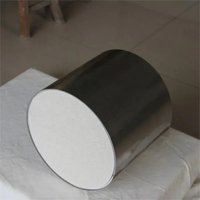 

Заводская цена. Универсальный керамический сажевый фильтр DPF из кордиерита для систем двигателя.