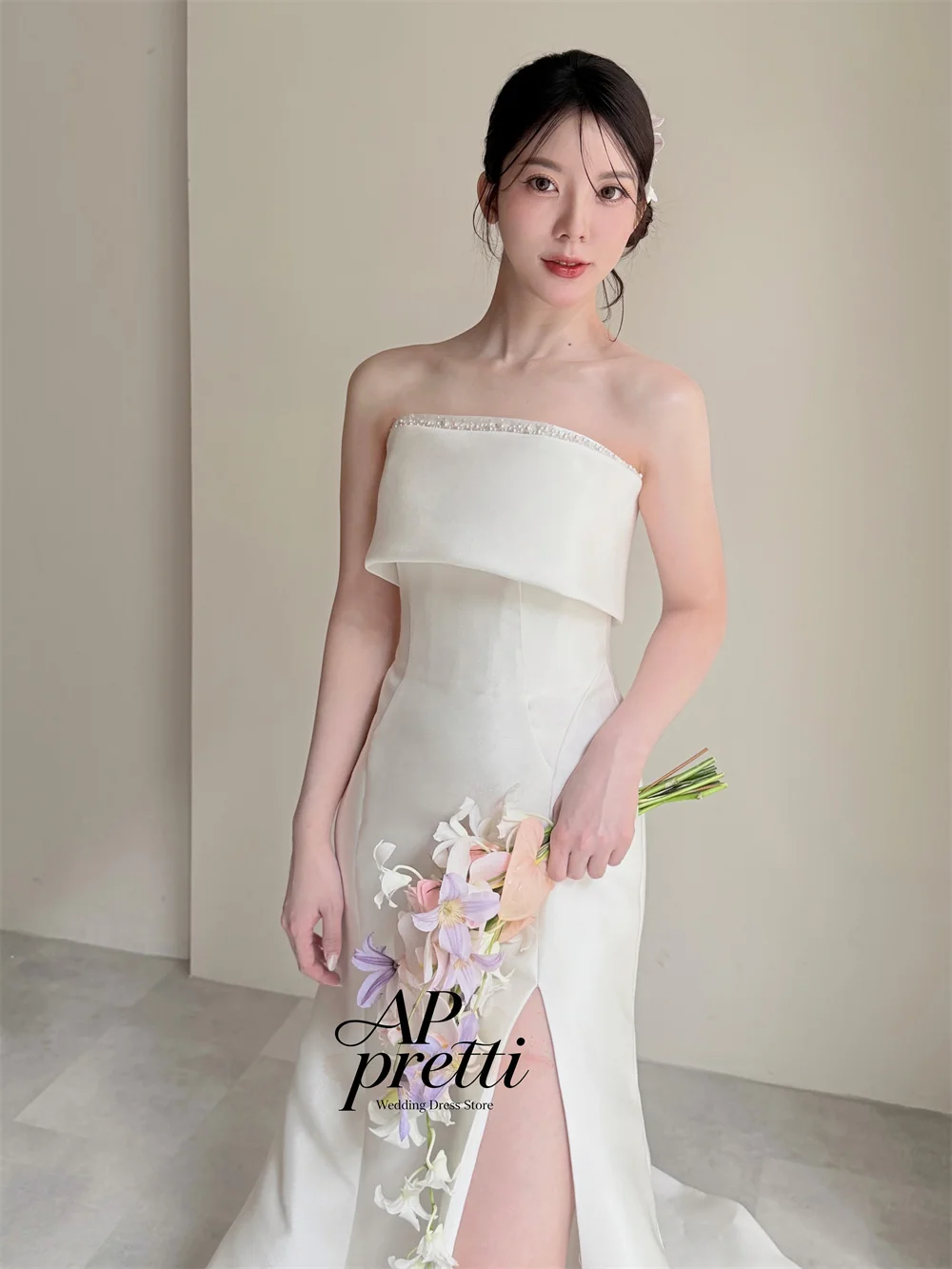 AP pretti Elegant Side High Slit Korea Wedding Dress Strapless Mermaid  Beading Outdoor Snapshot Customized Pretty Bride Dress ﻿