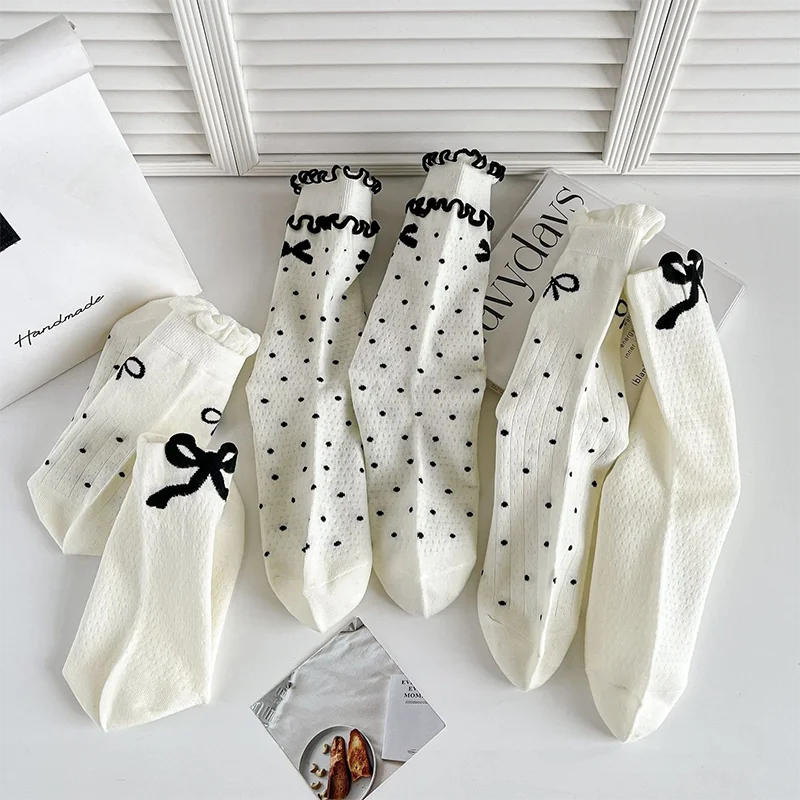 1 Pair Ballet Style Middle Tube Socks Women Elegant Cute Lolita Socks Mesh Breathable Lace Butterfly Knot Stacking Sock Y2K 2024