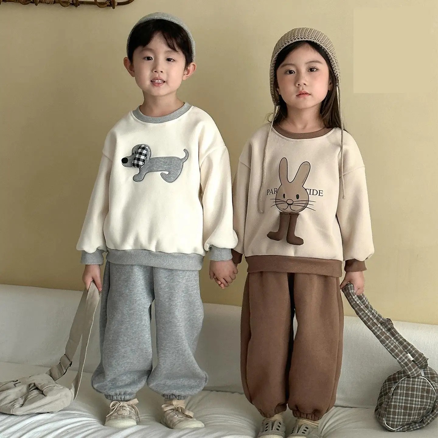 

2025 Winter New Children Plus Velvet Thick Clothes Set Boys Cute Cartoon Sweatshirt + Pants 2pcs Suit Kids Girls Fleece Outfits