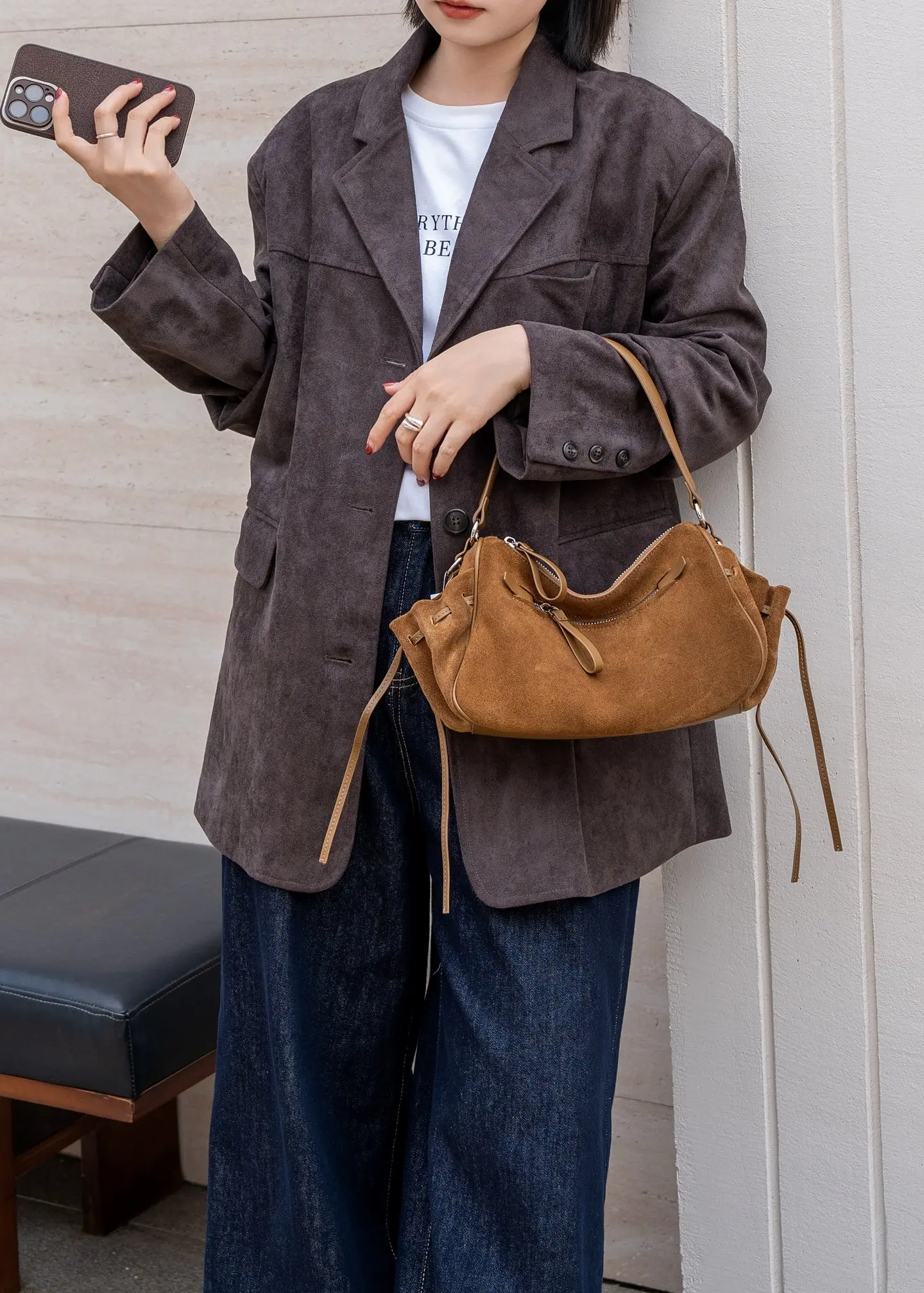 Women's Retro Soft Leather Shoulder Bag, Casual and Fashionable Commuting Large-Capacity Crossbody Bag, Cross-Border New Style Frosted Leather Women's Bag