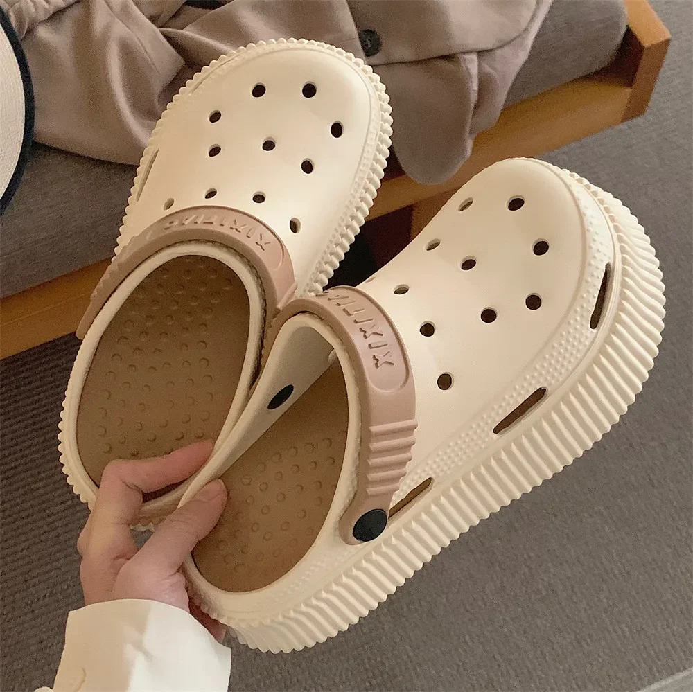 Women Summer Korean Edition Hole Shoes EVA Soft Thick Sole Baotou Cool Slippers Student Outwear Fashion Creativity Women Shoes