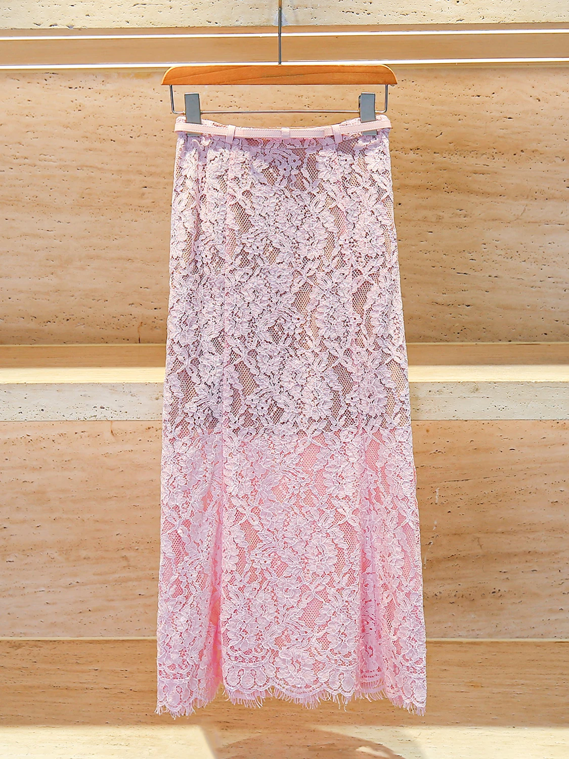 

High Waist Fi Tail f Skirt with Heavy Embroidery Lace Design Simple Sle Commute Ele Chic Summer 2025 Women's Skirt