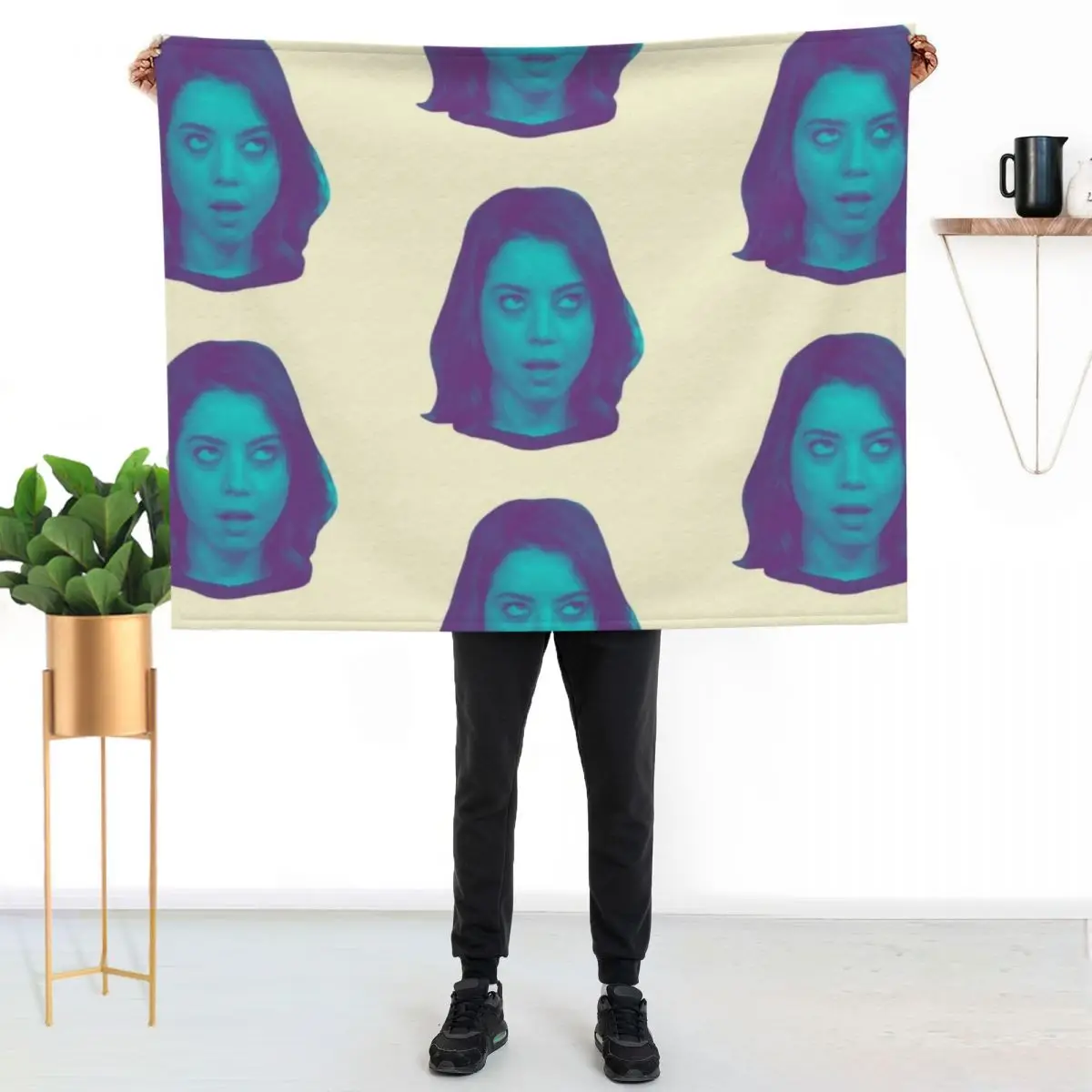 Aubrey Plazas Head Throw Blanket for sofa Bed linens Weighted christmas decoration Warm warm winter Blankets