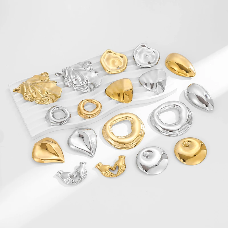 Thumbnail 2 - #43 Best Brooches & Lapel Pins to Buy In 2026