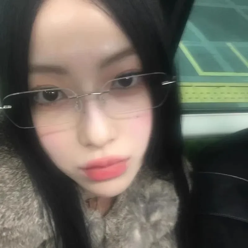 

Очки в металлической квадратной оправе Harajuku Y2K, женские маленькие очки в стиле ретро для девочек, японские стеклянные очки, декоративные антисиние очки
