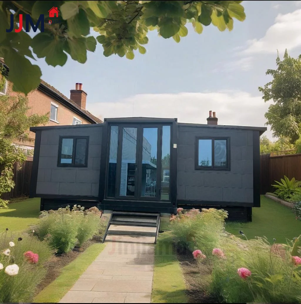 Customized Insulated Glass Prefabricated Houses 5 Room Trailer Container Home Solar Panel For Office Building For Indonesia