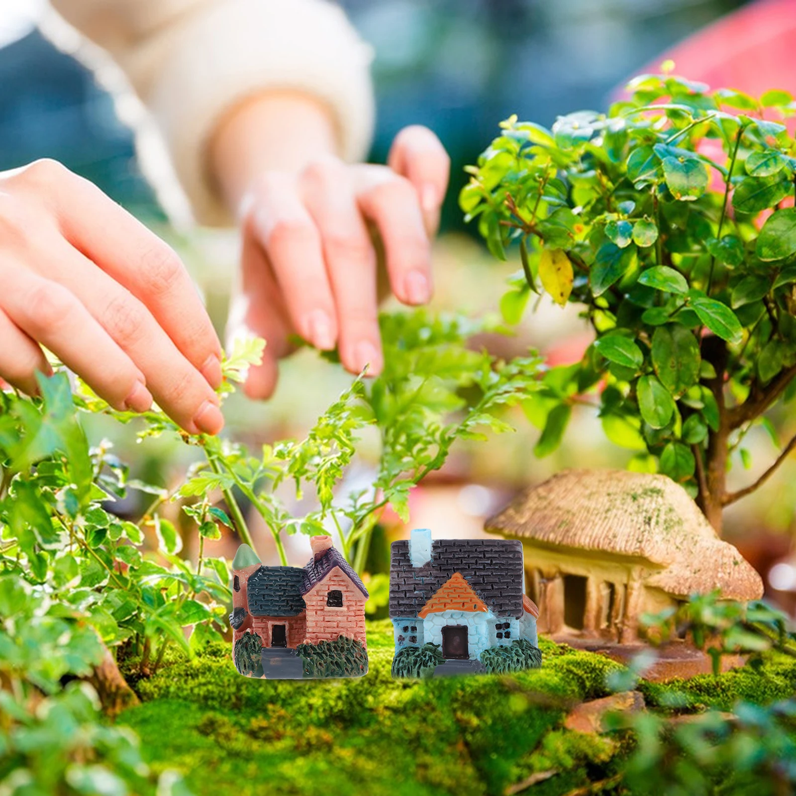 

6pcs Miniature Resin Fairy Garden Houses Thatched Huts Micro Landscape Decorative Crafts For Terrariums Plant Pots Desktop