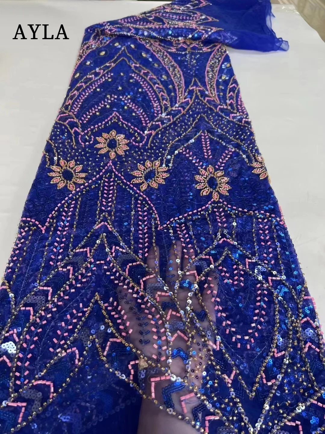 Luxurious African Embroidery Beaded Lace Fabric Nigeria Sequins Lace Fabric for Wedding Party Dress French Tulle Lace Fabrics