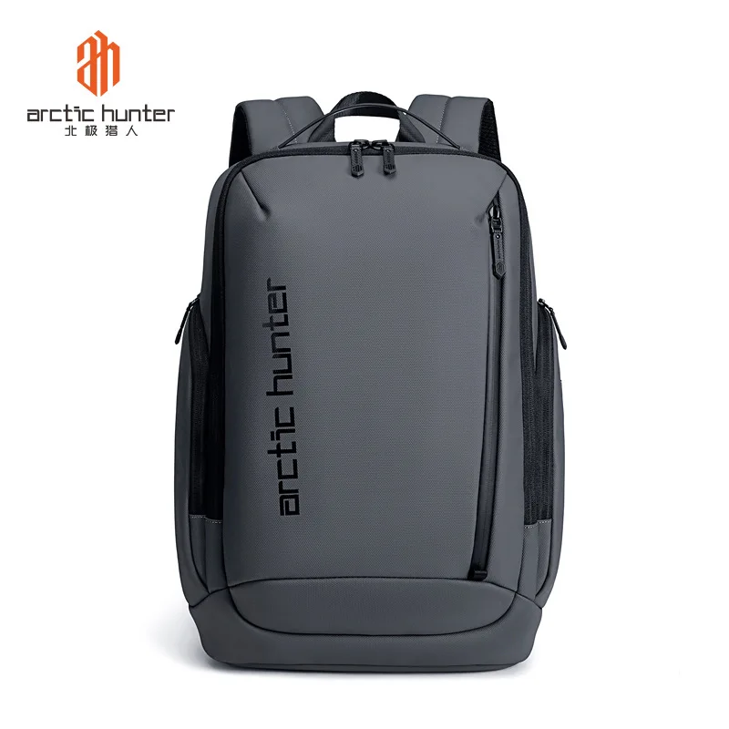 Business backpack with splash proof, lightweight, large capacity, and minimalist laptop backpack