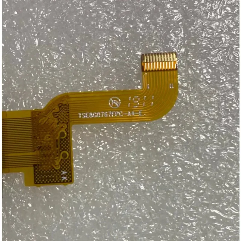 

TSE8G0767FPC-A4-E 0.96 inch 192 * 192 semi-reflective semi-transparent sunlight visual outdoor intelligent full round screen in