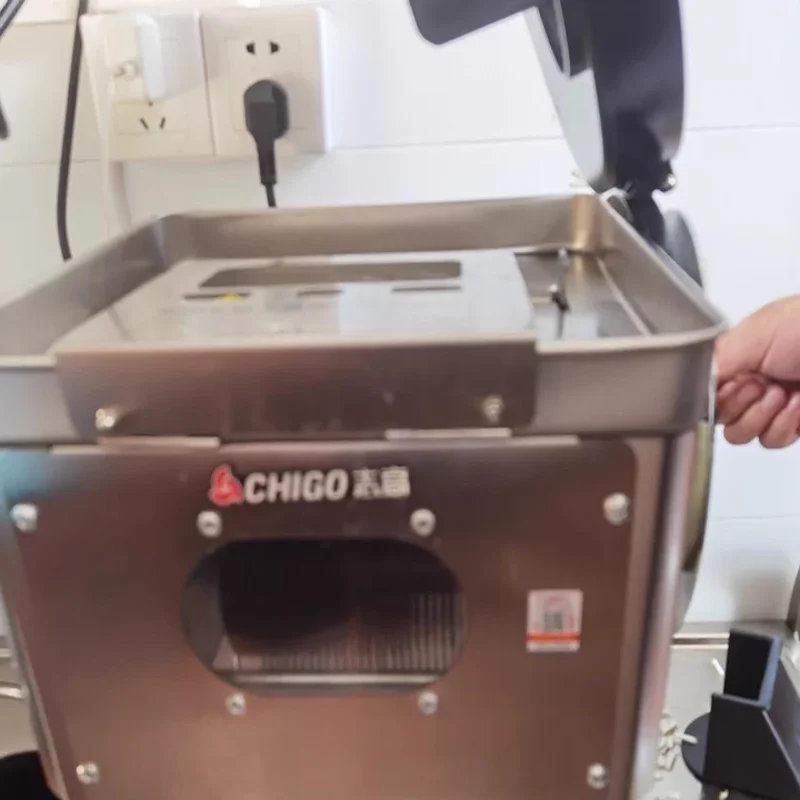 

Машина для нарезки замороженного мяса кубиками: для курицы, рыбы и других видов замороженных продуктов