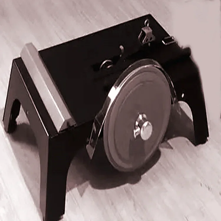 Strength type overload resistance squat centrifuge trainer resistance flywheel training