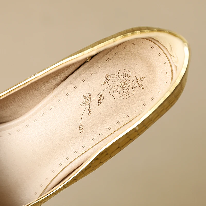 Wedding Shoes Women Pumps Slip on Gold Black Big Size 34-48 Fashion Alligator Patent Leather Pointed Toe High Heels