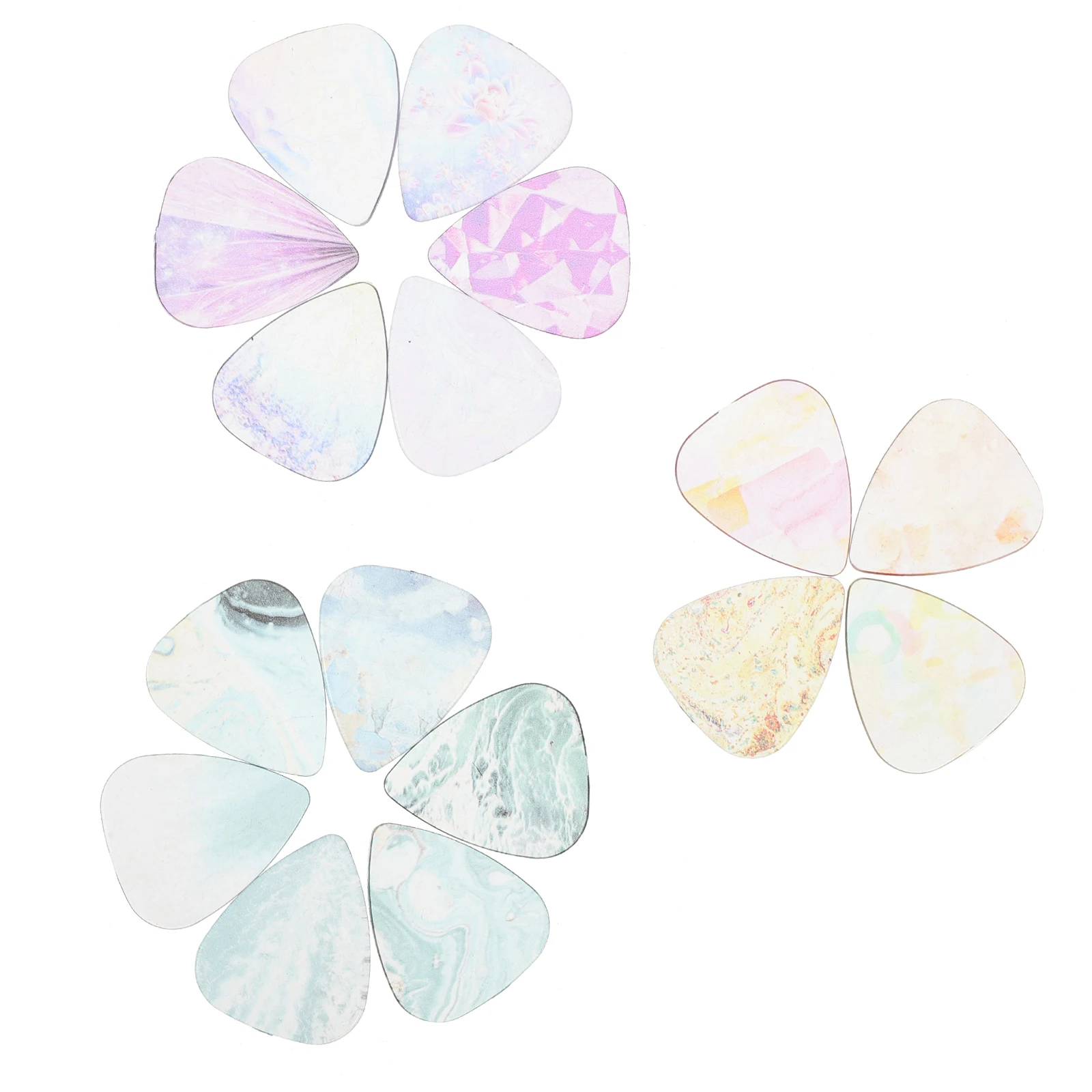 

16pcs Guitar Picks Triangular Acoustic Guitar Ukulele Picks Durable Wear-Resistant Clear Sound Lightweight Portable Musical