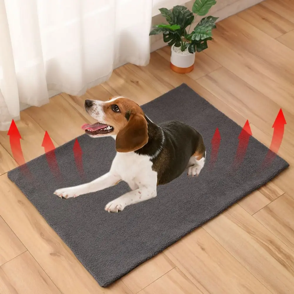 Wasbare zelfopwarmende huisdiermat Herbruikbare grijze hond Thermisch kussen Deken Antislipbodem Antislip huisdierkussen Bedreizen