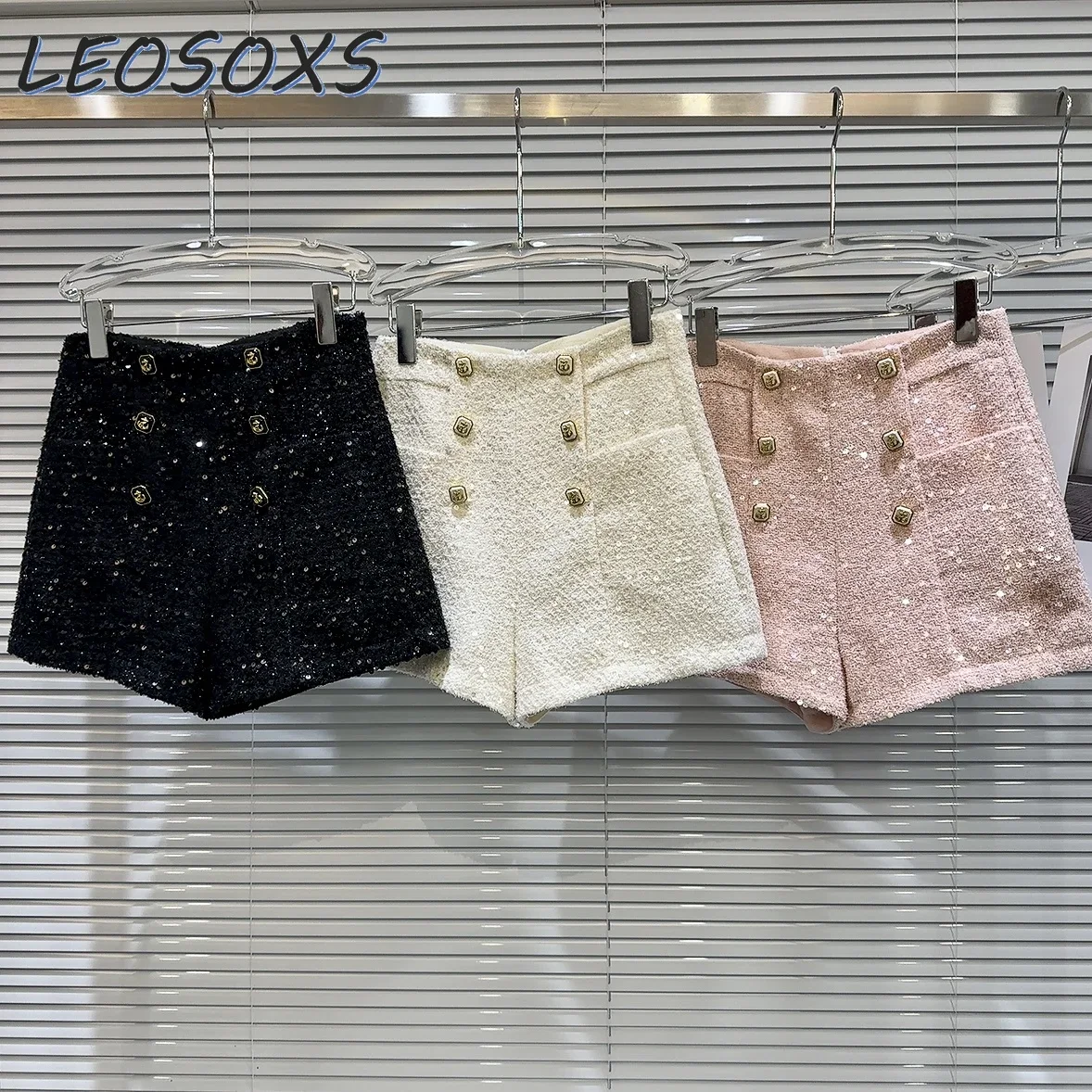 

Fall 2023 Winter New Retro Metal Buckle Sequined Tweed Shorts for Women's Black Sequins Woolen Shorts Female Short Pants