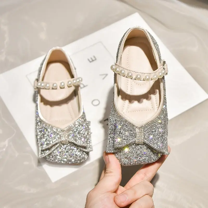 

2026, весенне-осенние модельные туфли на мягкой подошве со стразами для девочек, детские вечерние туфли на плоской подошве для выступлений