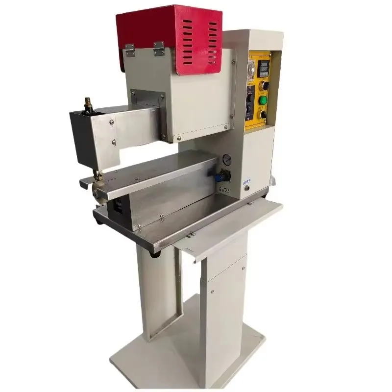 Vertical Luggage Gluing Machine Hot Melt Adhesive Dispensing System for Bag Manufacturing Equipment