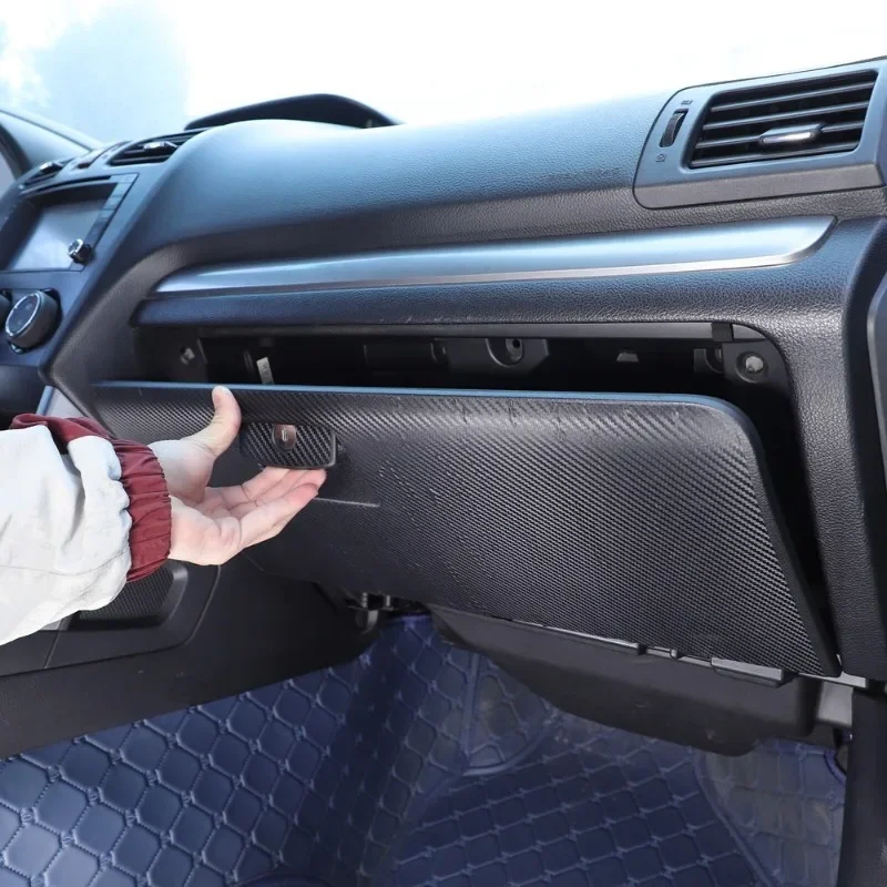 

Для Subaru Forester 2013-2018 ПВХ углеродное волокно автомобильный перчаточный ящик наклейка защита виниловая наклейка интерьерные автомобильные аксессуары