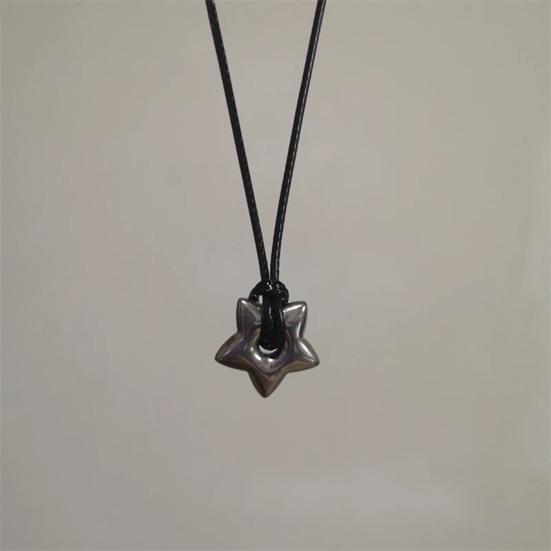 Vintage Y2k Star Necklace Pentagrams Pendant Necklaces for Women Men Hip Hop Choker Clavicle Chain Party Jewelry Gift