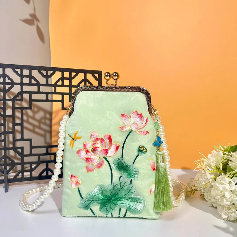Chinese Style Fringe Tassel Bag Ancient Cheongsam Hanfu Decor Brocade Purse Bag Vintage Women Chain Pearl Straps Handbags