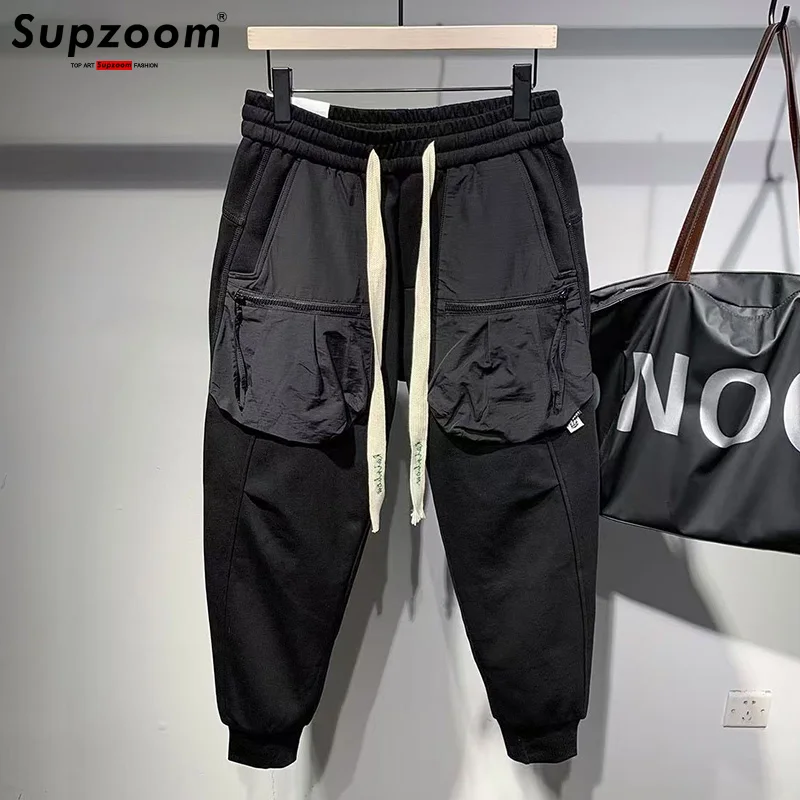 

Supzoom New Arrival Top Fashion Loose Casual High Street Trendy Contrast Color Stitching Pocket Personalized Men Cargo Pants