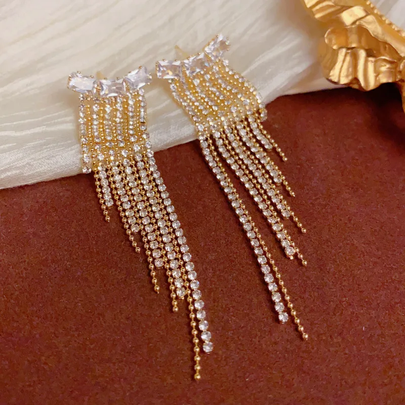 Personalized fashion exaggerated zircon one-word long fringed earrings light luxury exquisite versatile super flash earrings