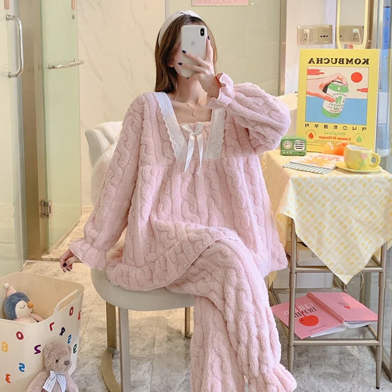 2024 New Autumn And Winter Ladies Coral Velvet Pajamas Cute Padded Thickened Pajamas Suit Flannel Homewear Suit