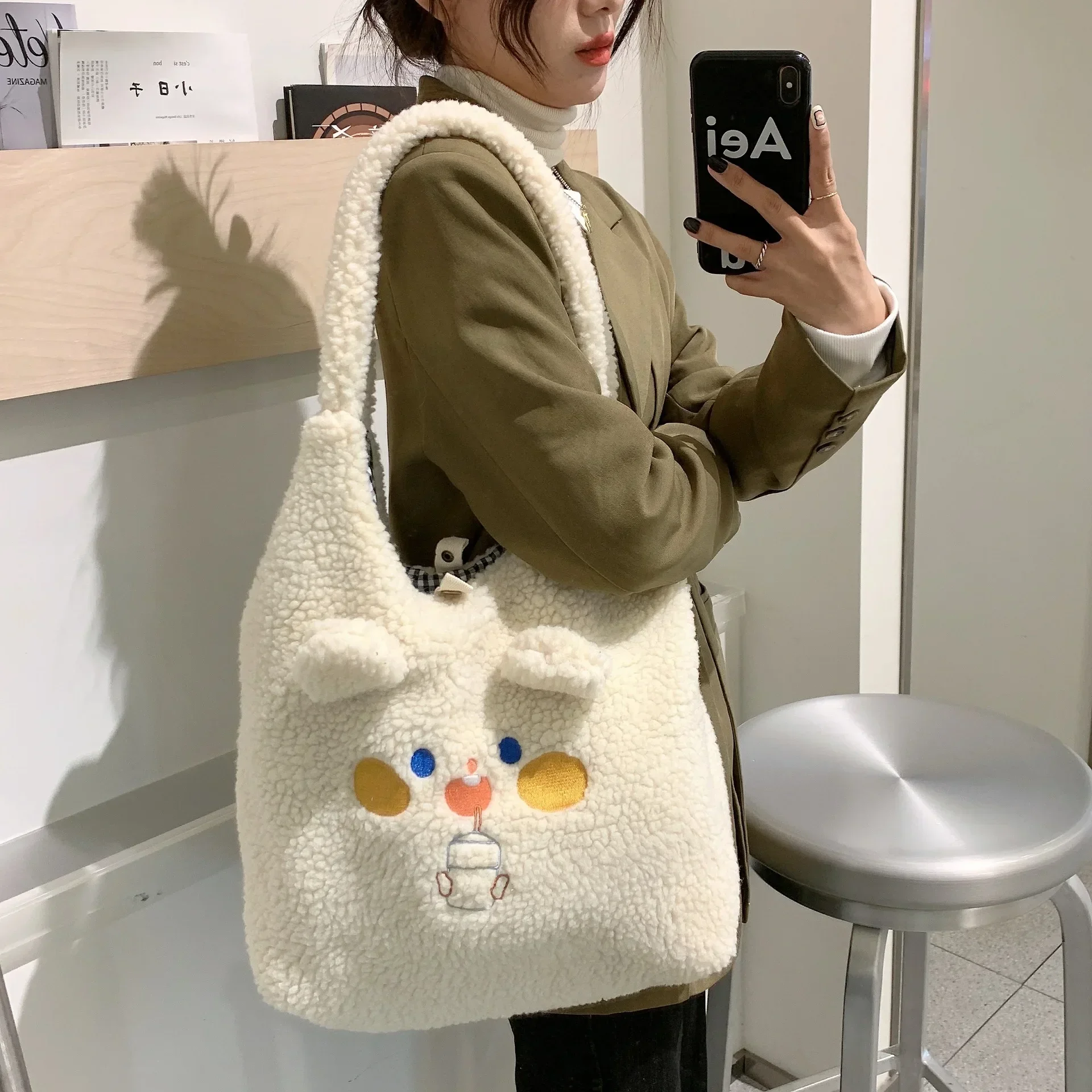 Cute Plush Tote Bag Bear Ears Girl Tank Top Bag Lamb Hair Large Capacity Handbag Embroidery Handbag Fashion Shoulder Bag