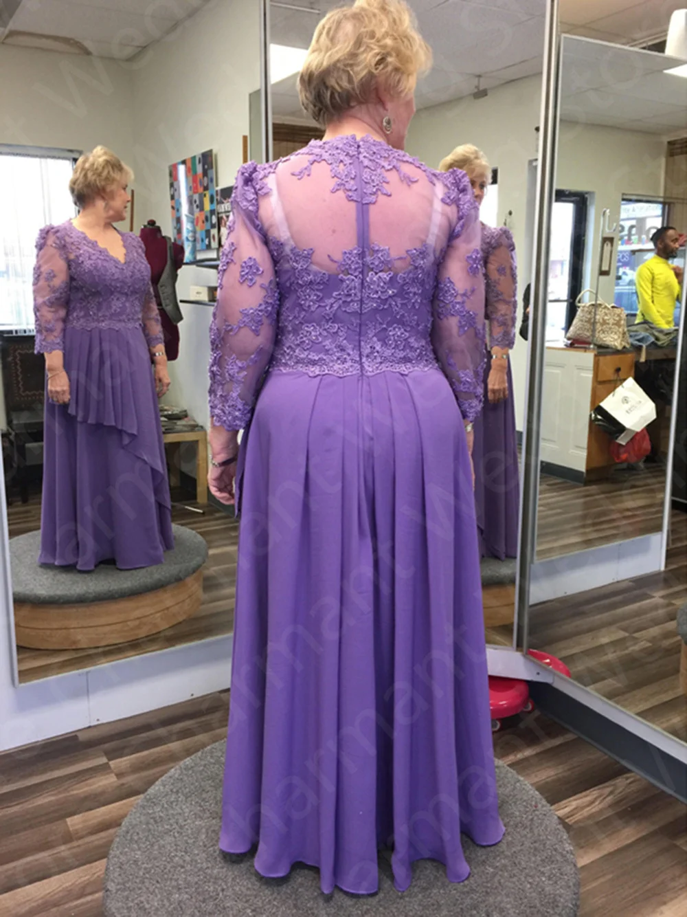 Classic New Arrival 2023 Mother Of the Bride Dresses Purple Lace Wedding Party Gowns 3/4 Sleeves Illusion Back Madre Vestidos