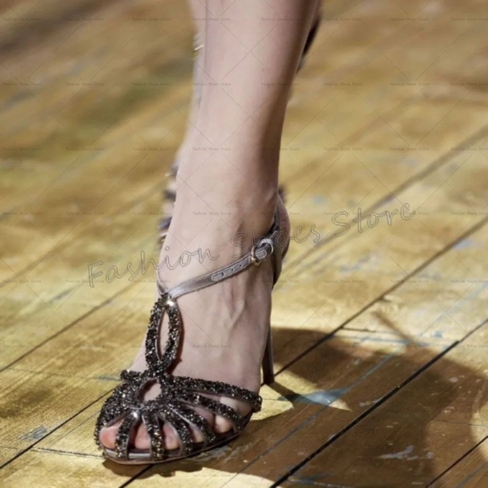 Schwarze Kristall-Sandalen mit ausgehöhlten Stilettos, High Heels, Knöchelriemen, High-Heel-Schuhe für Damen, Heels, 2025, neue Zapatos Para Mujere