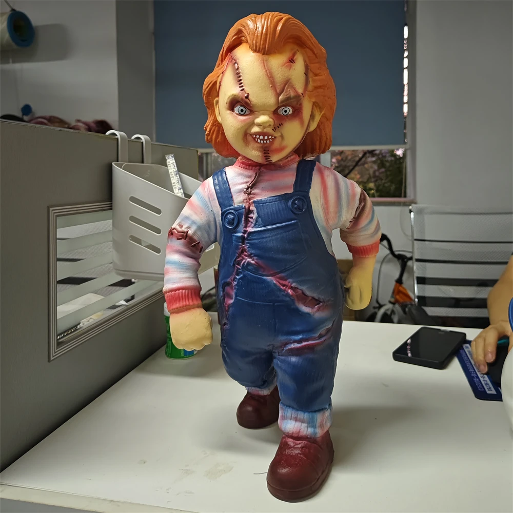 Chucky 1:1 estatua con soporte muñeco asesino de terror juego para niños bebé grande Chucky accesorios decorativos para fiesta de Halloween figura modelo coleccionable