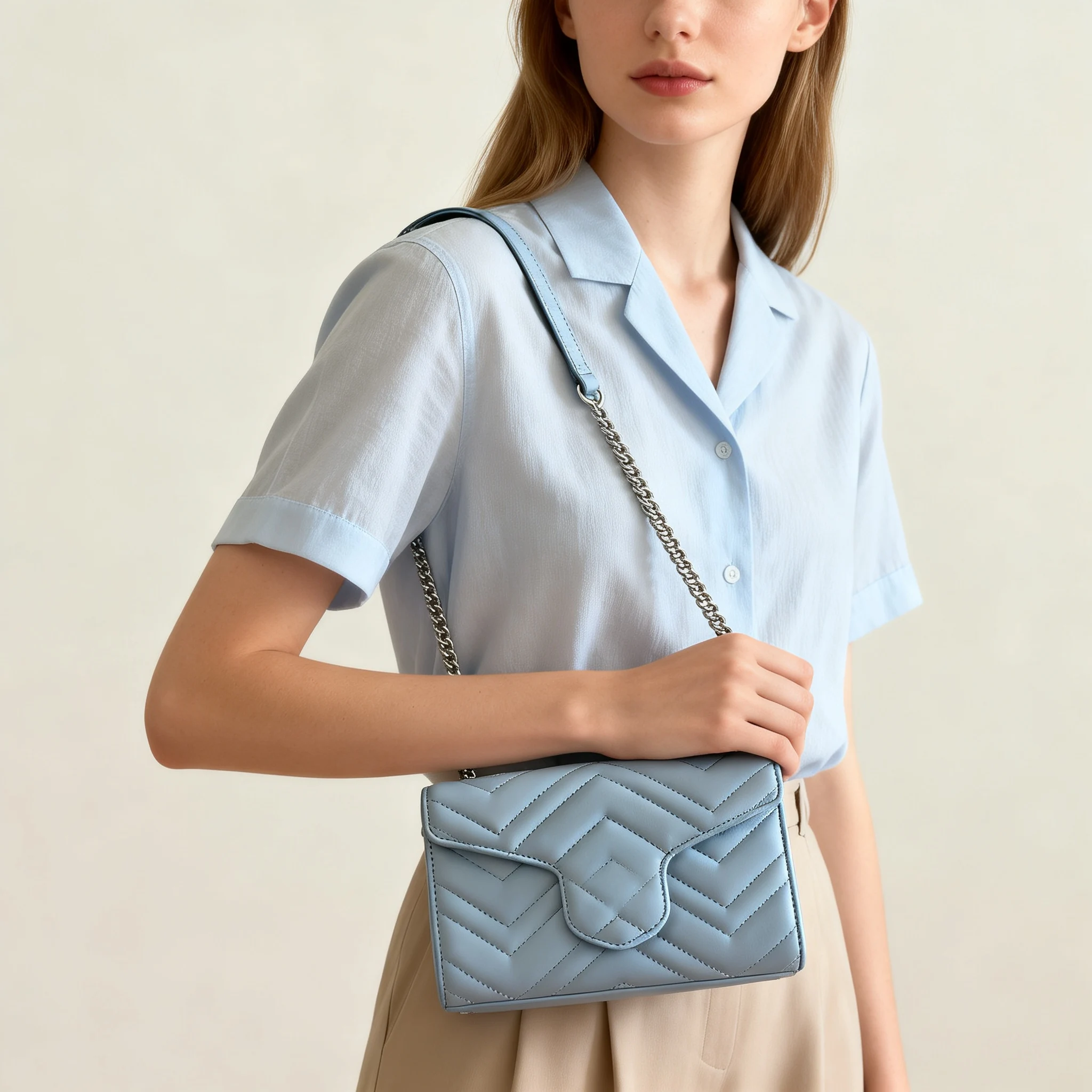 Premium Handgefertigte Einfache Damenhandtasche Tragbare Alltags- und Pendler-Handtasche