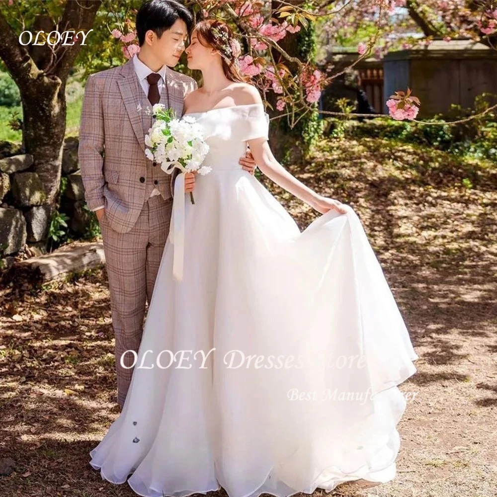 

OLOEY Korea Ivory Off the Shoulder Wedding Dresses 웨딩드레스 Puff Sleeves Organza Corset Pretty Custom Made Bride Gowns Plus Size