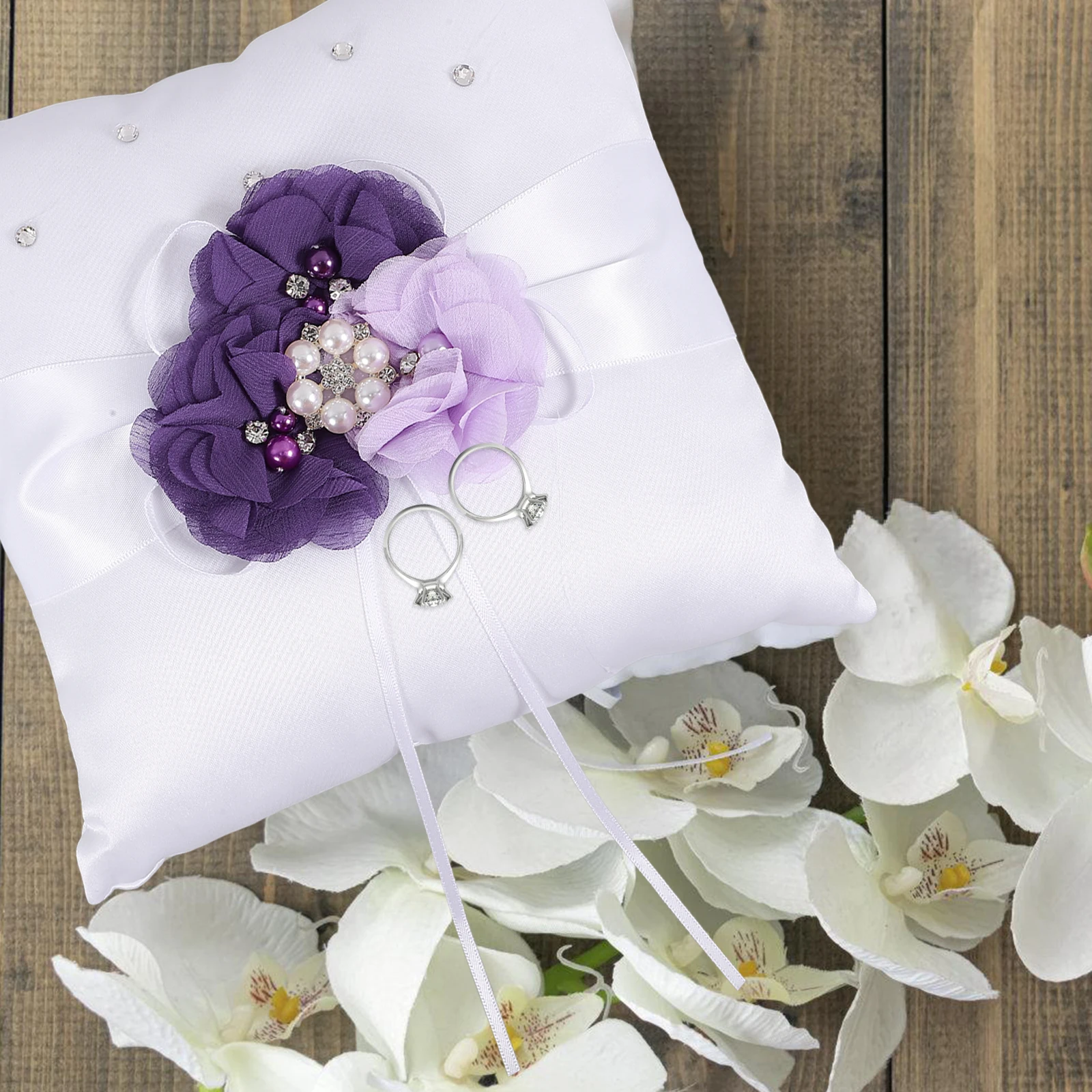 

Flower Ring Pillow 20x20cm Pearl Decor Wedding Bride Western Style Compact Size Back Strap Soft Texture