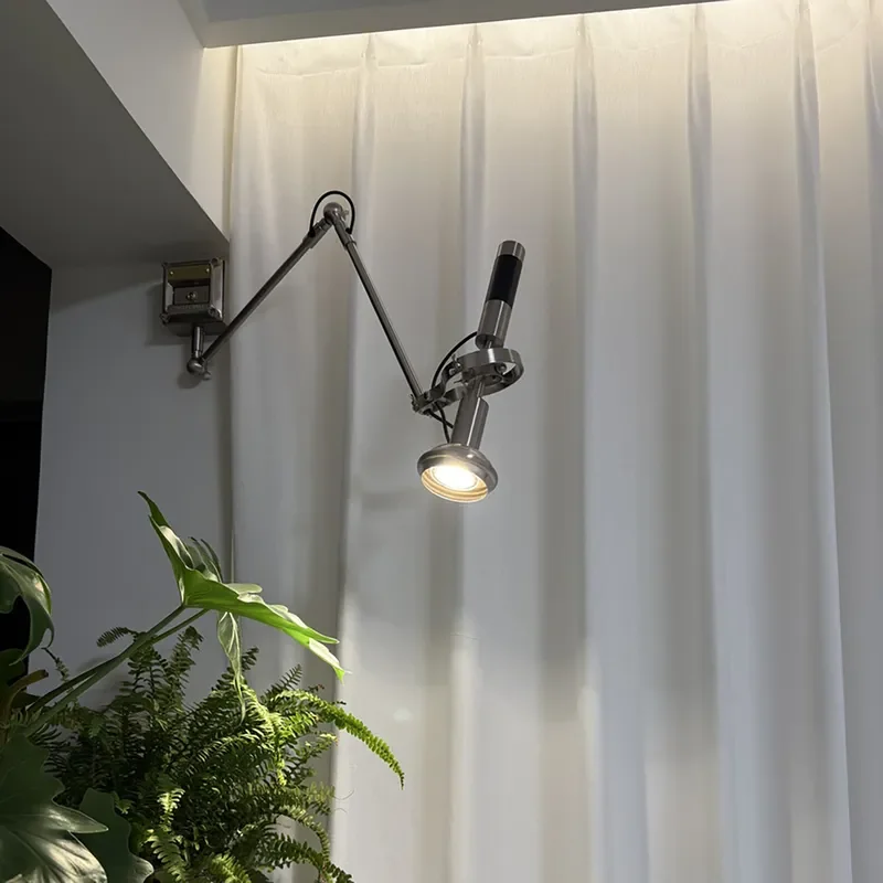 Vintage Industrial Rocker Arm Wall Lamp Adjustable Metal Sconce for Cafe Bedroom Entrance Creative Designer Lighting Fixture