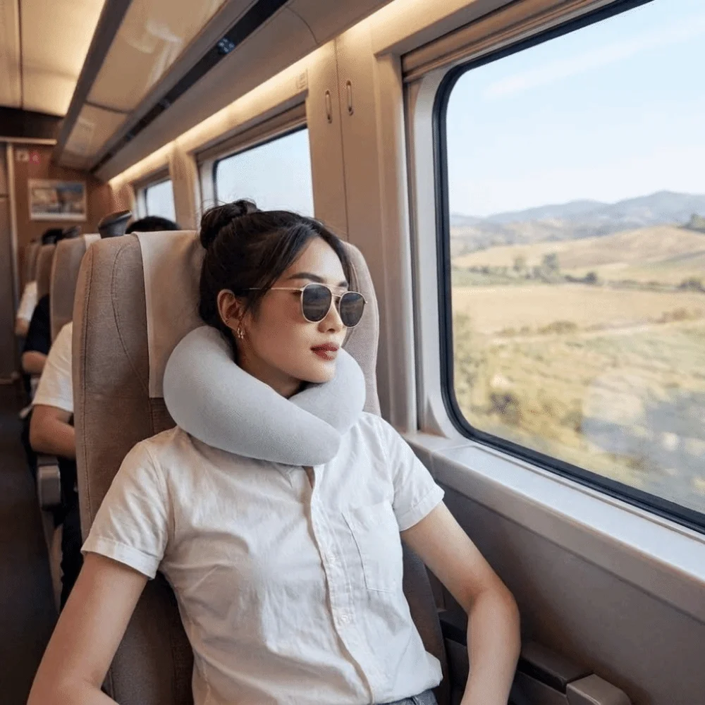 Slow Rebound U-shaped Neck Pillow Foldable Durable Travel Neck Cushion Non-Deformed with Storage Box Hooded Neckrest Pad