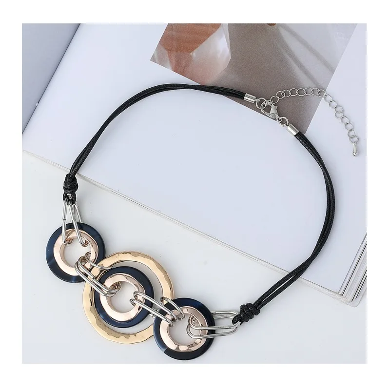 

Necklace Explosive Women's Round Resin Jewelry Retro Simple Alloy Clavicle Chain Short Necklace