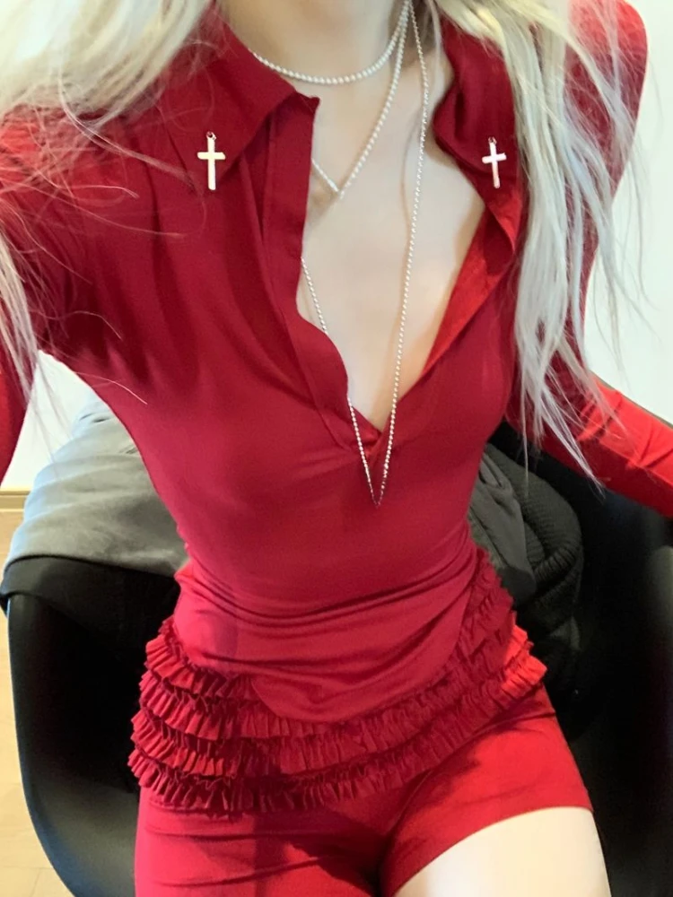 Damskie czerwone koszulki z długim rękawem Harajuku, dekolt w serek, obcisłe topy Y2k, seksowne, pikantne ubrania estetyczne dla dziewczyn, odzież uliczna, codzienne T-shirty