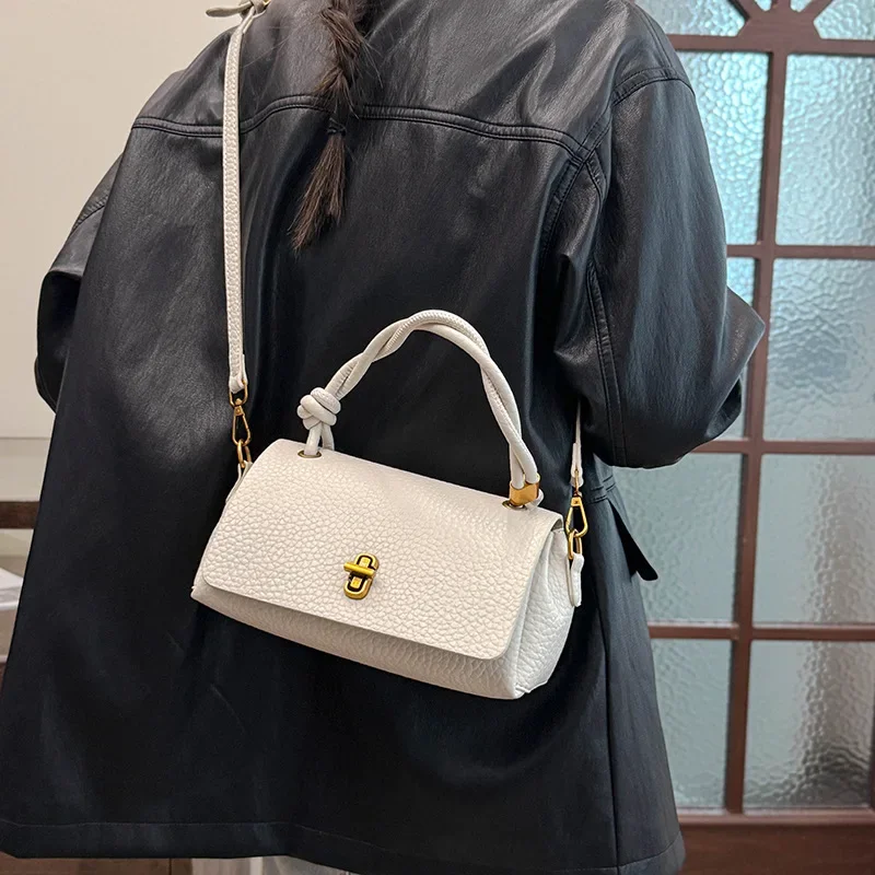 Nowa torebka crossbody w stylu retro z 2025 roku - mała torebka na ramię w stylu vintage, modna torebka na jesień i zimę dla kobiet (czarna/brązowa)