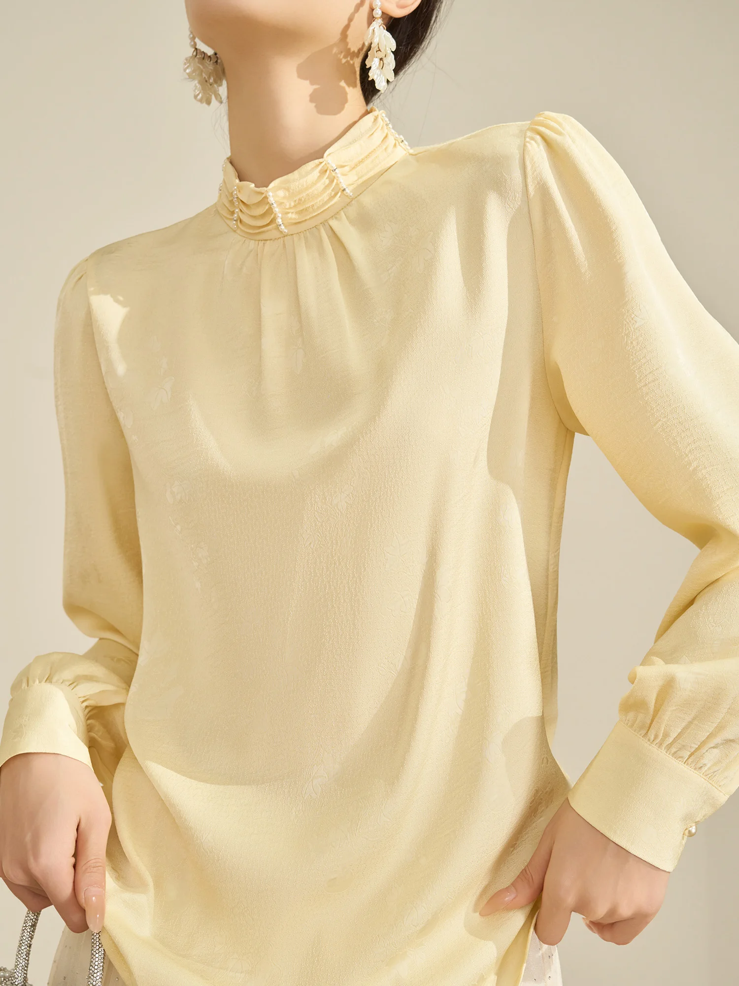 

Желтая женская блузка с воротником-стойкой Ele, весна 2026, новинка, коллекция Flowing Era, немнущаяся, с длинным рукавом, простой повседневный стиль