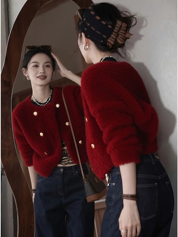 Elegant Red Lamb Fur Jacket Women's Thick Outerwear Winter Fashion High-End Style Commute Wind Short Coat Button Closure