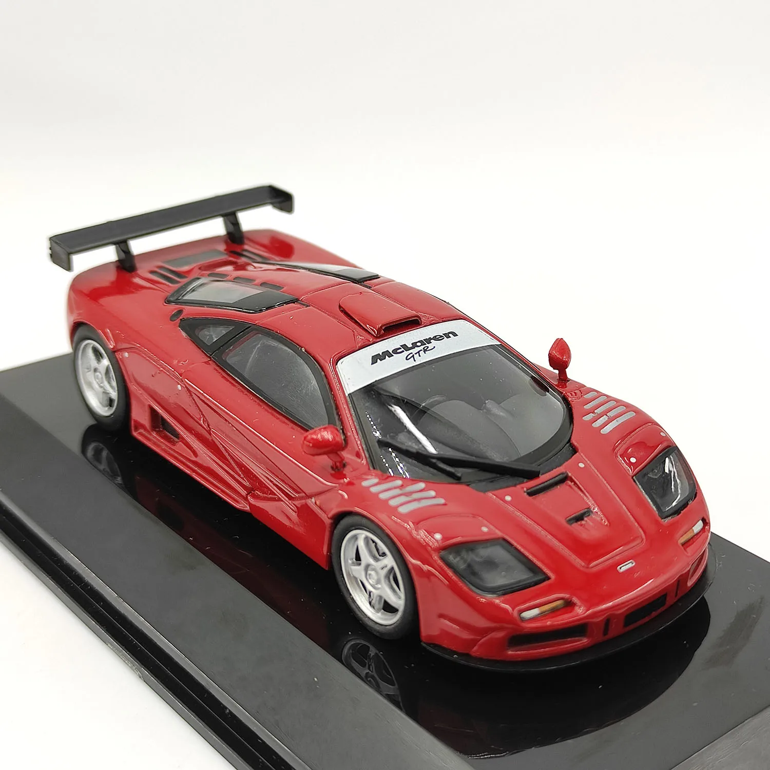 Diecast Original 1:43 McLaren F1GTR-1996 Alloy Car Model Kolekcjonerska zabawka Prezent Pamiątka Wyświetlacz Ozdoba