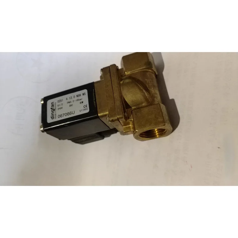 1 ชิ้นสําหรับ Baode วาล์วขดลวดแม่เหล็กไฟฟ้า 0281 067066 U 00130234 5281 0281