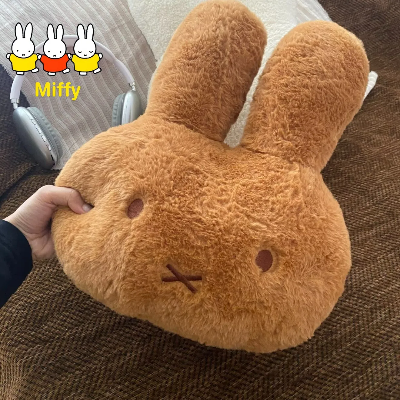 

Kawaii Miffy Doll Plush Pillow As A Gift for Boyfriend/girlfriend Sofa Cushion for Sleeping on The Bed New Year Gift